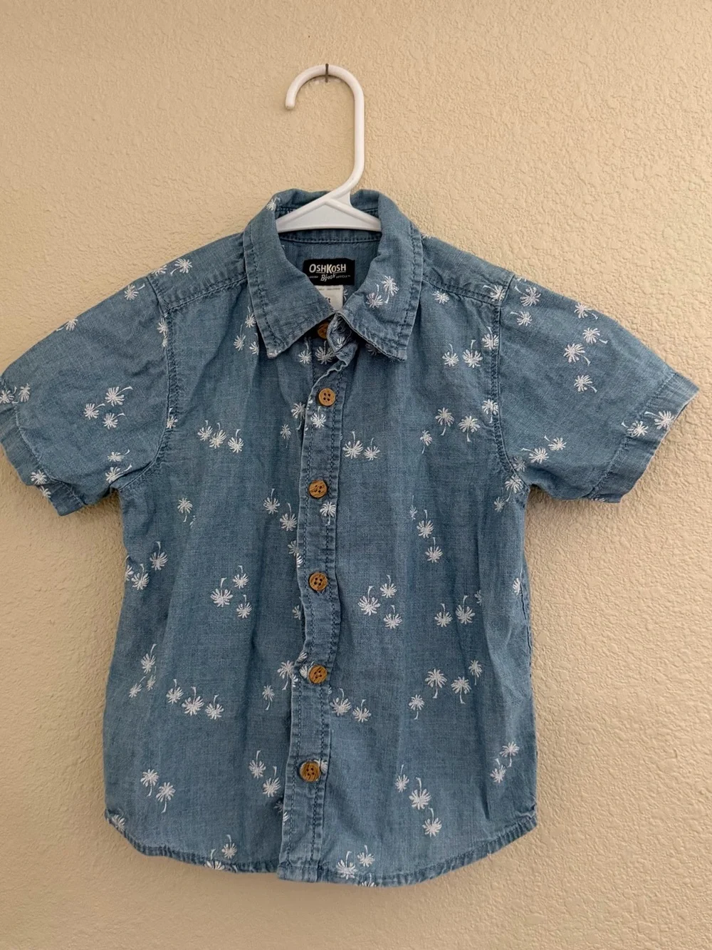 OshKosh B'gosh Blue Short Sleeve Denim-Look Button-Up with White Palm Print